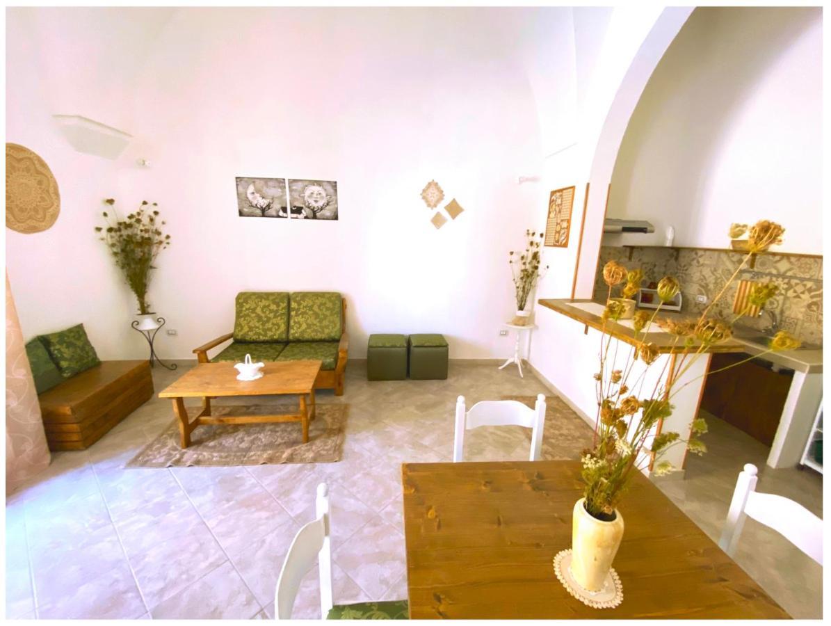 Casa Vacanze Patrizia Botrugno Экстерьер фото